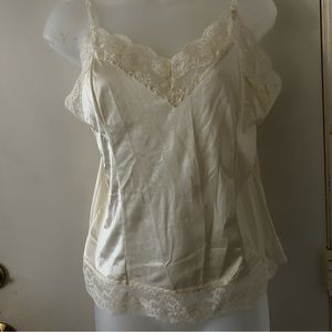 Vintage White/Lace Tank